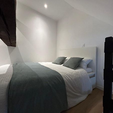 Ferienwohnung Le Repos De La Meuse Givet Exterior foto