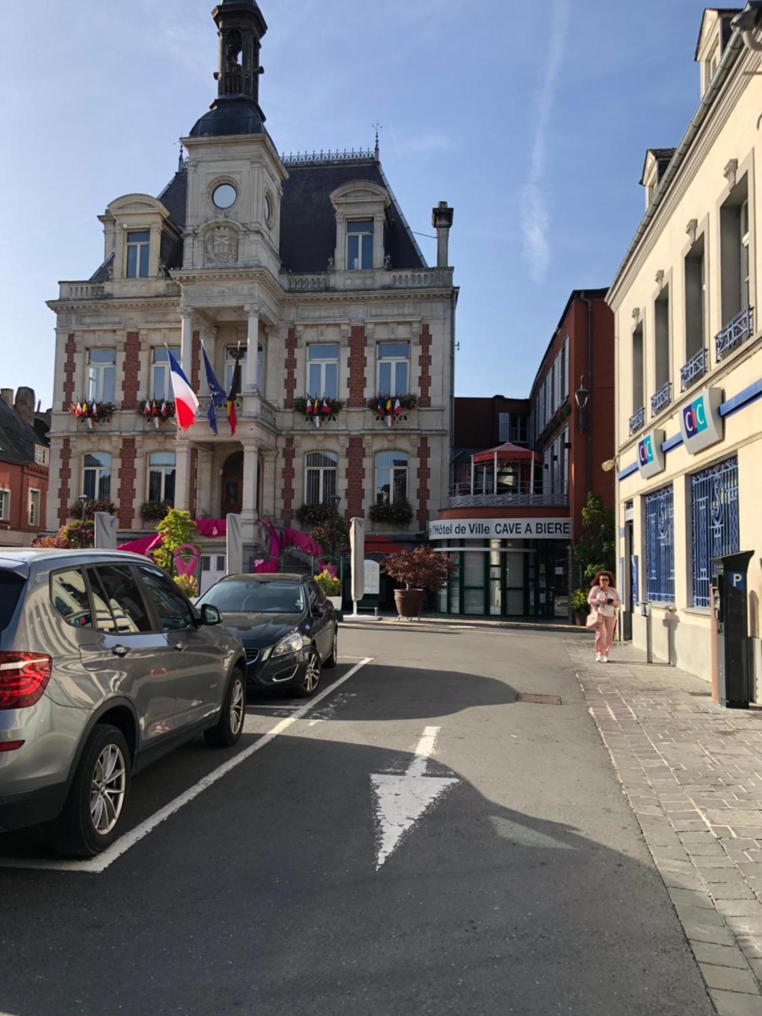 Ferienwohnung Le Repos De La Meuse Givet Exterior foto